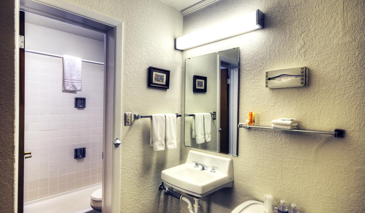 Roadrunner Lodge Motel Tucumcari Ngoại thất bức ảnh